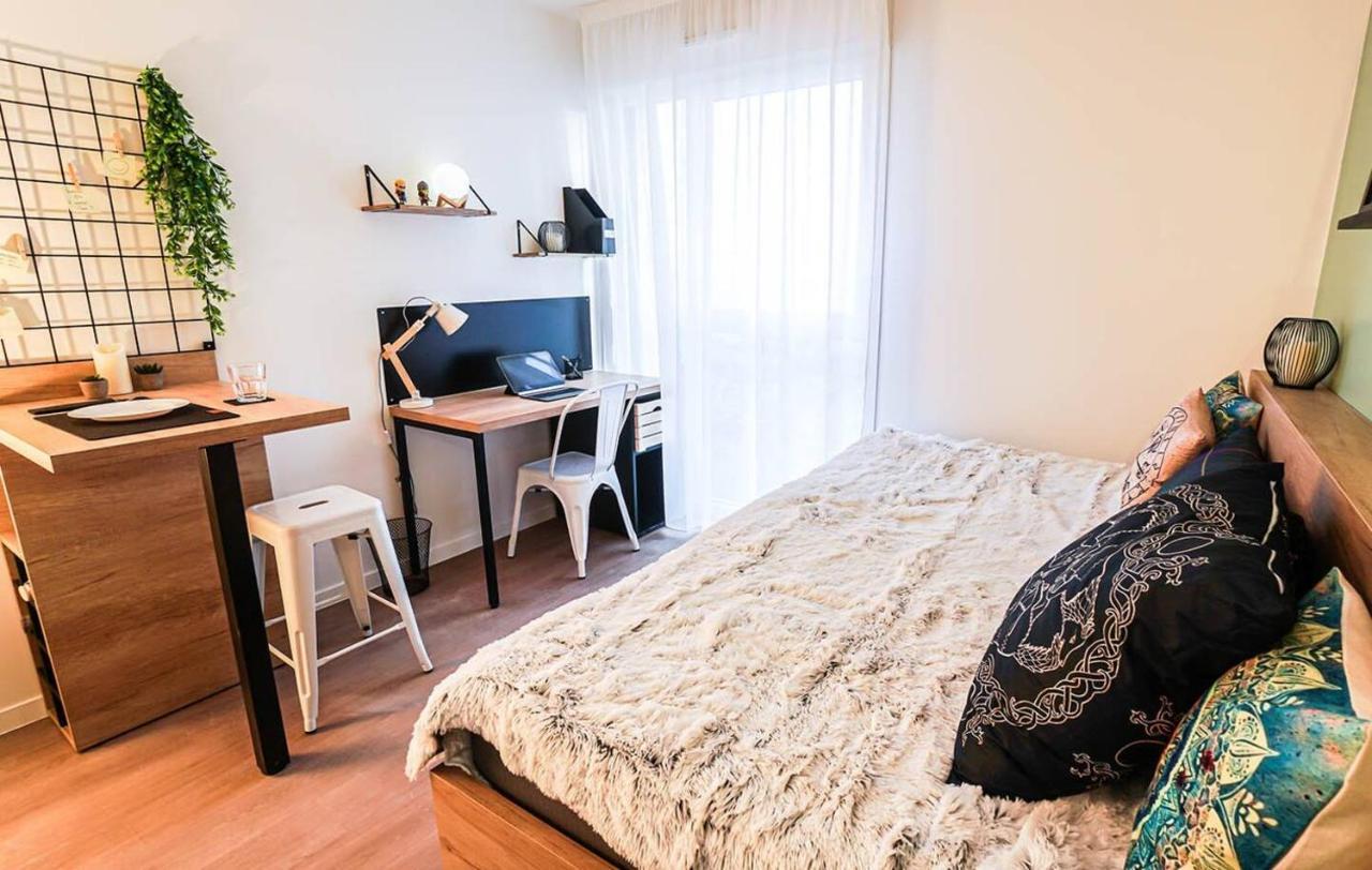 Uxco Uppehalls Aparthotel Le Petit-Quevilly Exteriör bild